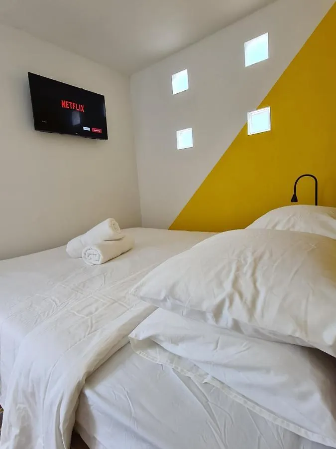 Greco Paradise Suites - Adult Only Nea Skioni Guest house