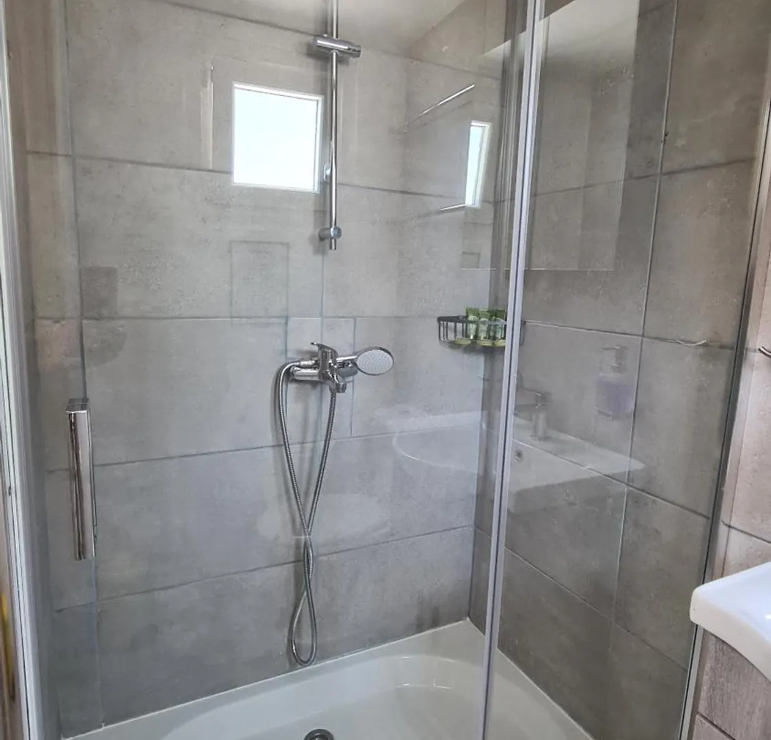 Greco Paradise Suites - Adult Only Nea Skioni Guest house